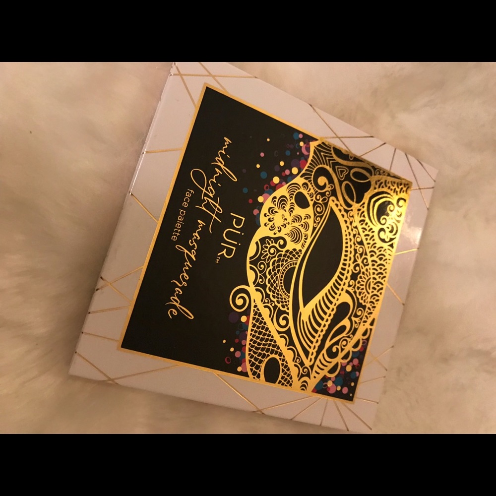 Pur Cosmetics Midnight Masquerade Palette